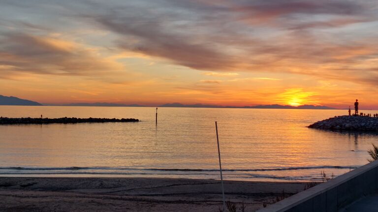 Tramonto d'estate a San Vincenzo Case Vacanza